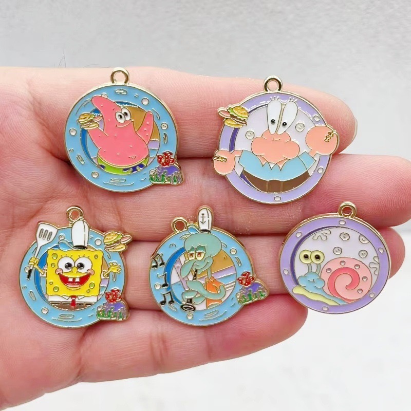 Anime Merchandise Gift - 10 buah liontin tetesan minyak paduan
